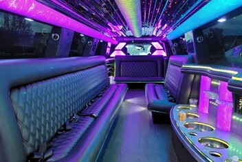 La Habra Limo Interior